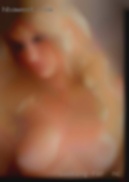 Looking for in NC  fun respectful FWB or NSA.